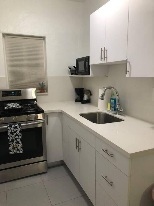 Comfortable Modern Apartment- Central Location. Μαϊάμι Εξωτερικό φωτογραφία